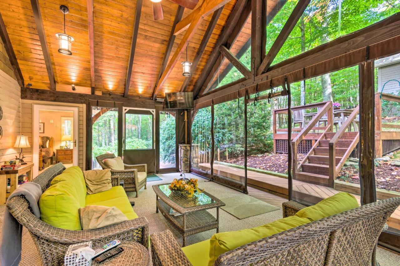 Stunning Beech Mountain Cabin With Porch And Hearth Exterior foto